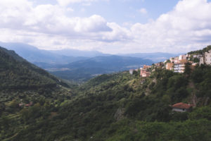 Paysage montgane Sardaigne, tour de la Sardaigne en Vélo