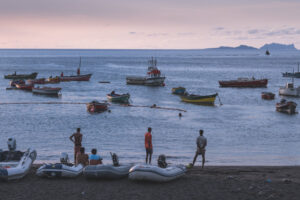 Fin de journée sur la plage de Sao Nicolau © Estelle Hertault