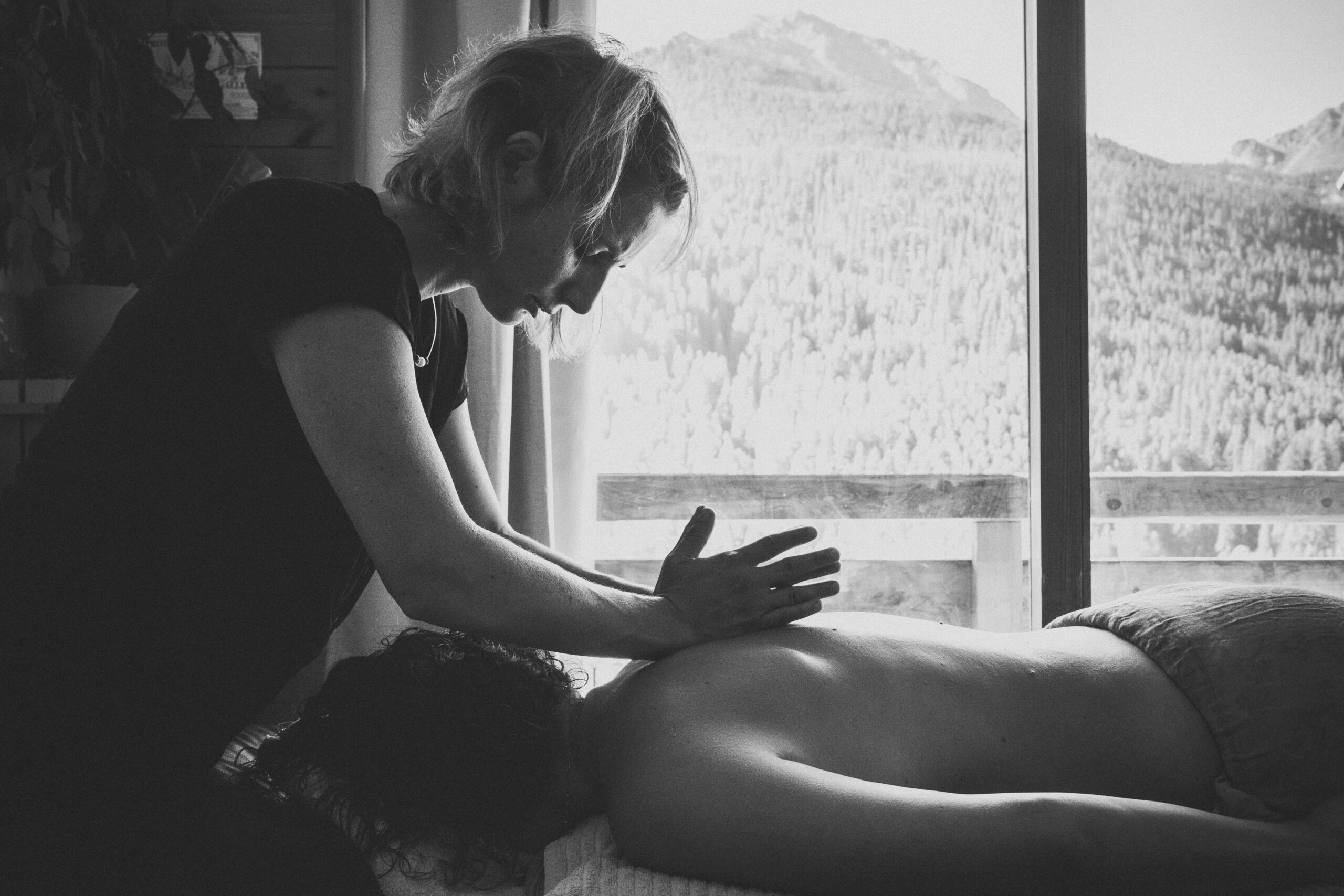 Photo de masseuse à nevache © Estelle Hertault