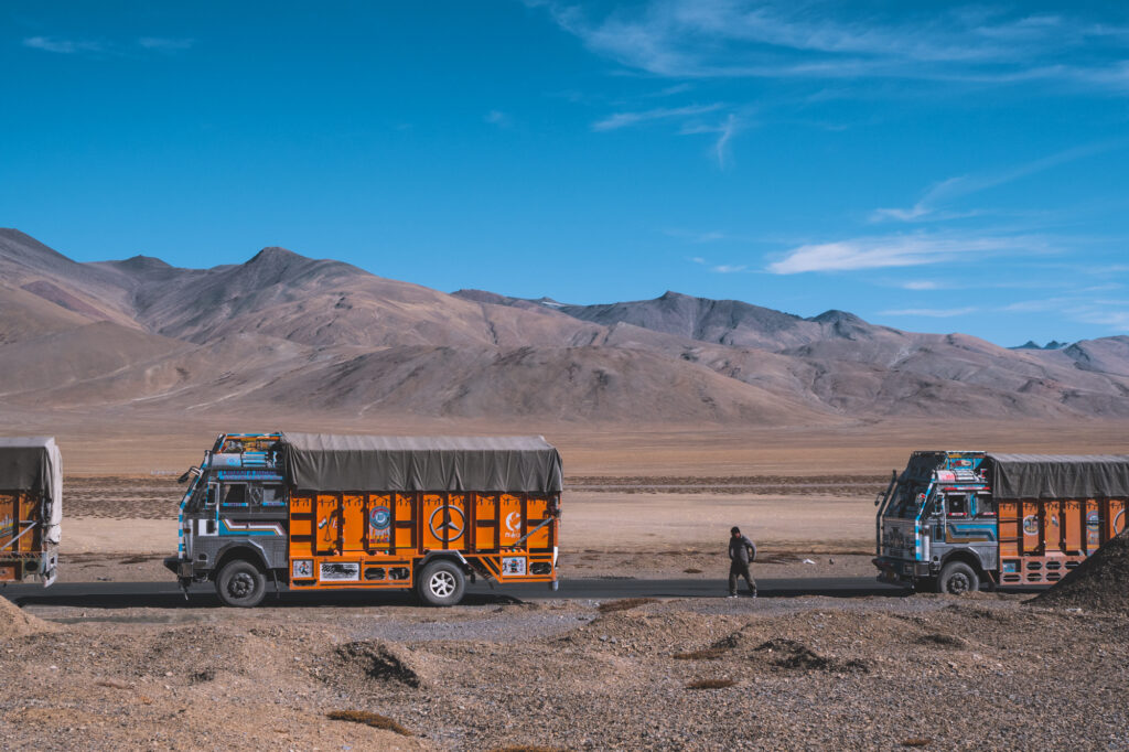 Ladakh, Keylong-Leh road