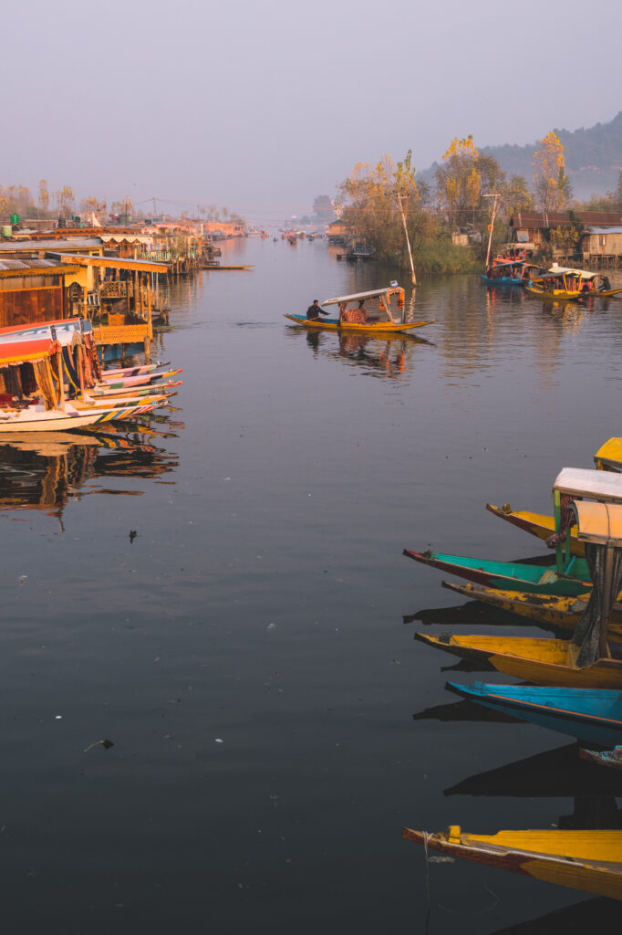 Srinagar houseboat