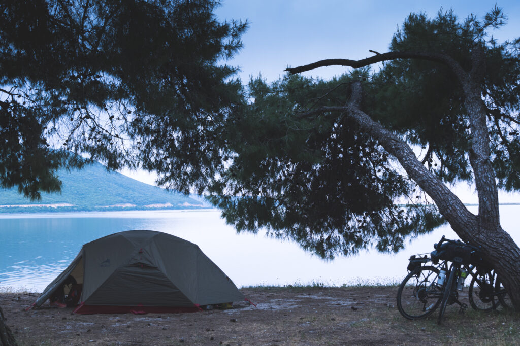 Camping sauvage en Grèce